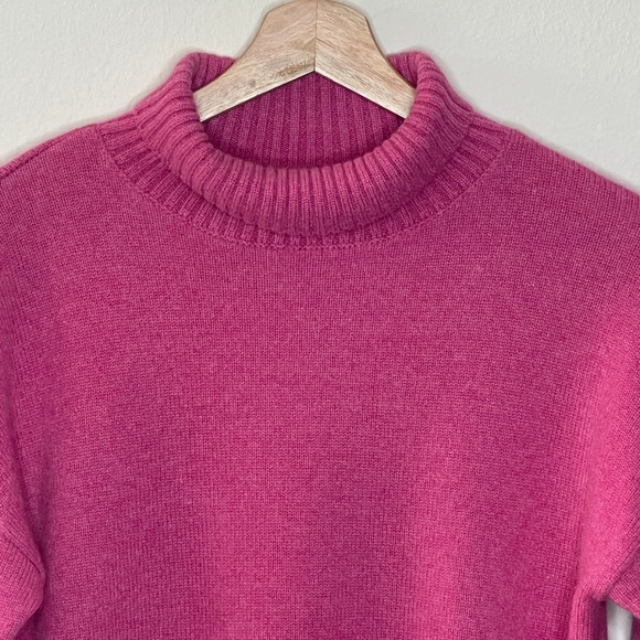 J McLaughlin 100% Cashmere Fuchsia Pink Turtleneck Sweater  Tunic Size XS - Picture 3 of 9